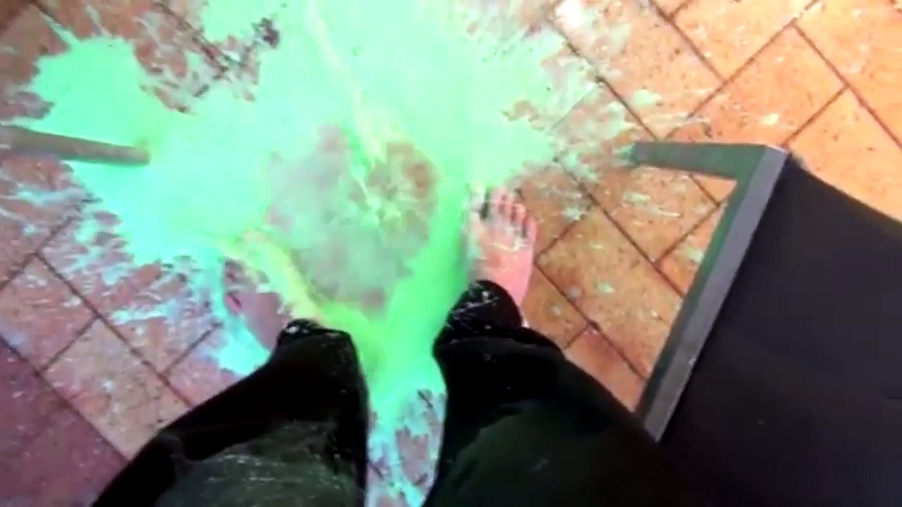 Vomit Everywhere - 3L Milk Challenge [maxmoefoe] revert