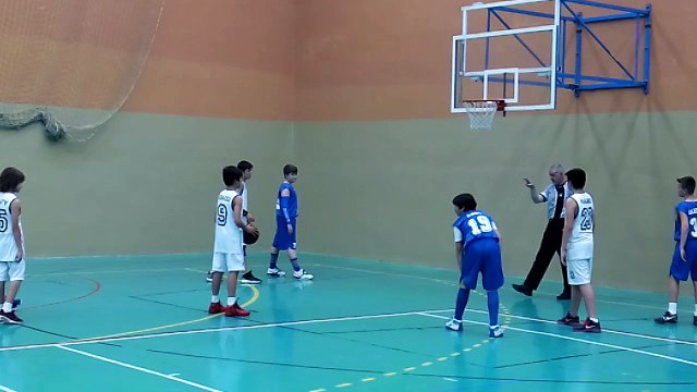 PARTIDO ALEVINES C.B. CHIPIONA- DON BOSCO DE ROTA. 11 ABRIL