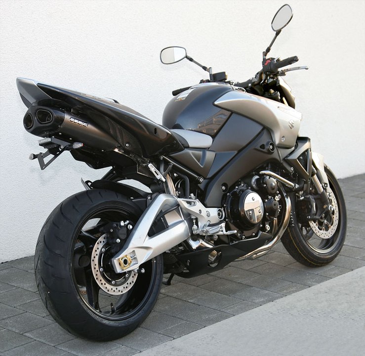 SUZUKI - Twin Turbocharged B-King - It seems you either hate it or love it