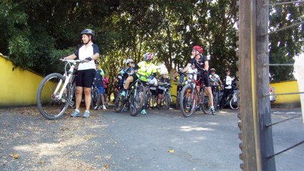 Confraternização com os amigos e amigas, bikers, Mtb, Café Colonial, 86 bikers, 55 km, Pindamonhangaba, SP, Brasil, abril, 2016