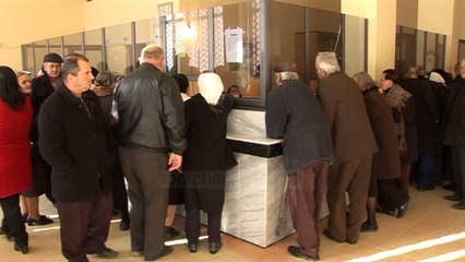 Ndihma ekonomike, 79.500 familje me lëmoshë - Top Channel Albania - News - Lajme