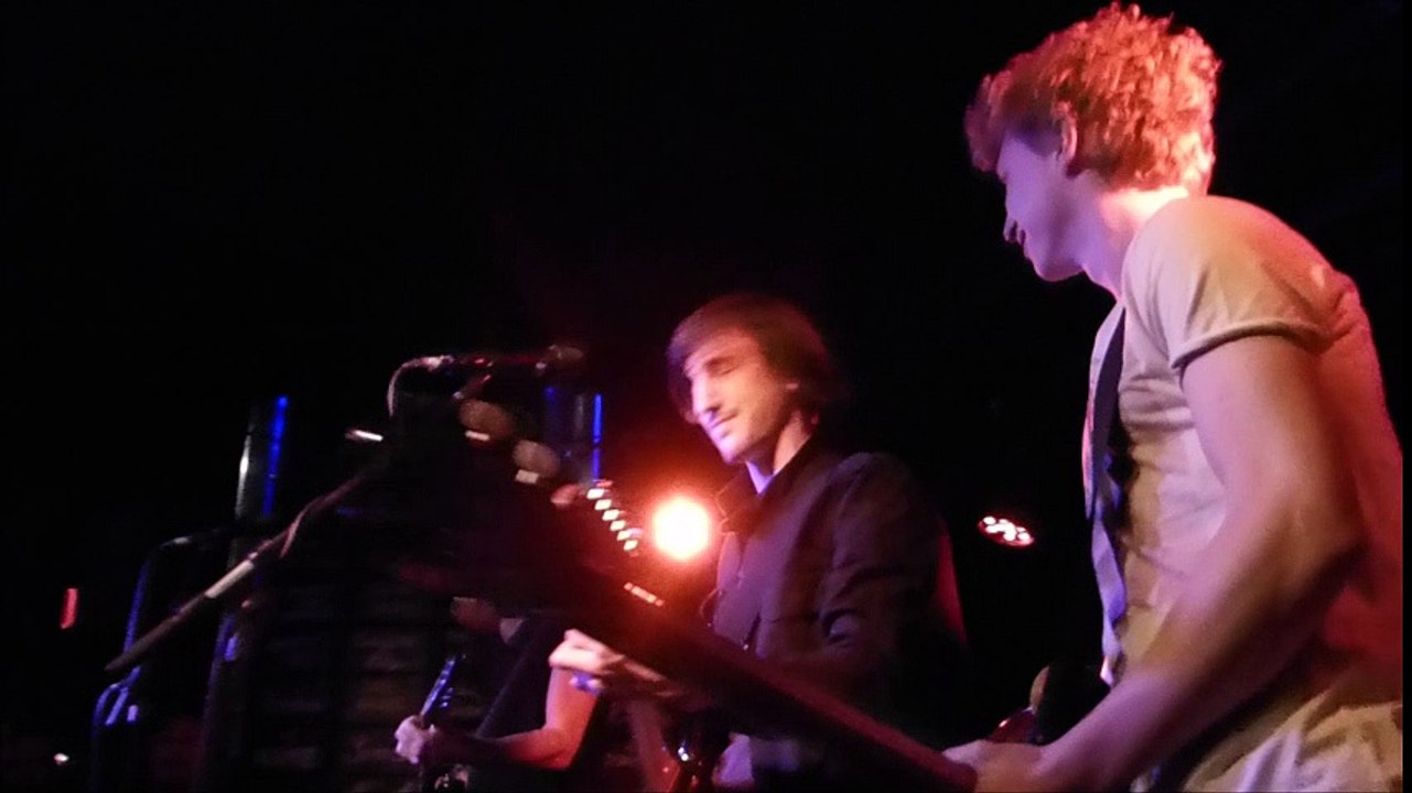 Polar Circles *Rebel Rebel* David Bowie Cover - Bleu Lezard Lausanne 08.04.2016