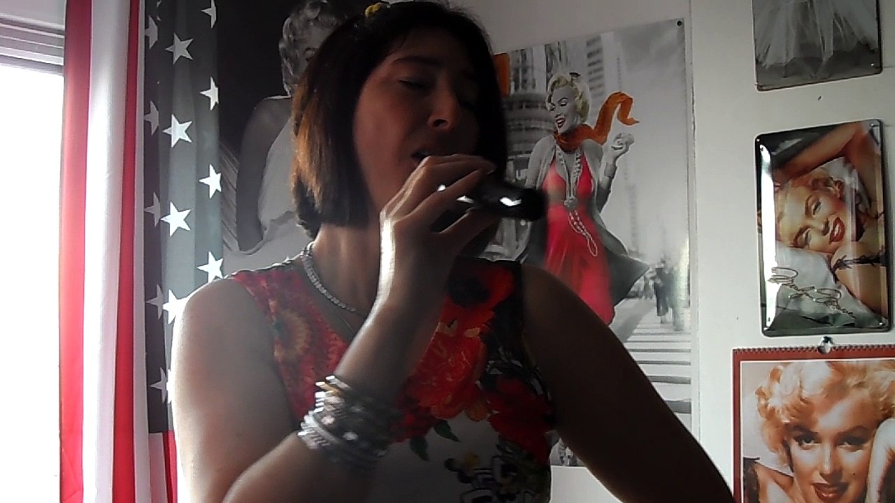 c jérome un p' tit air d ' accordéon !!...