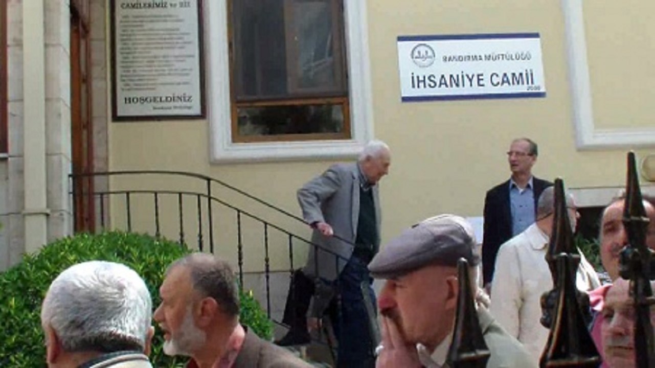 BANDIRMA İHSANİYE CAMİİ 2016 KUTLU DOĞUM MEVLİDİ VE İKRAMI