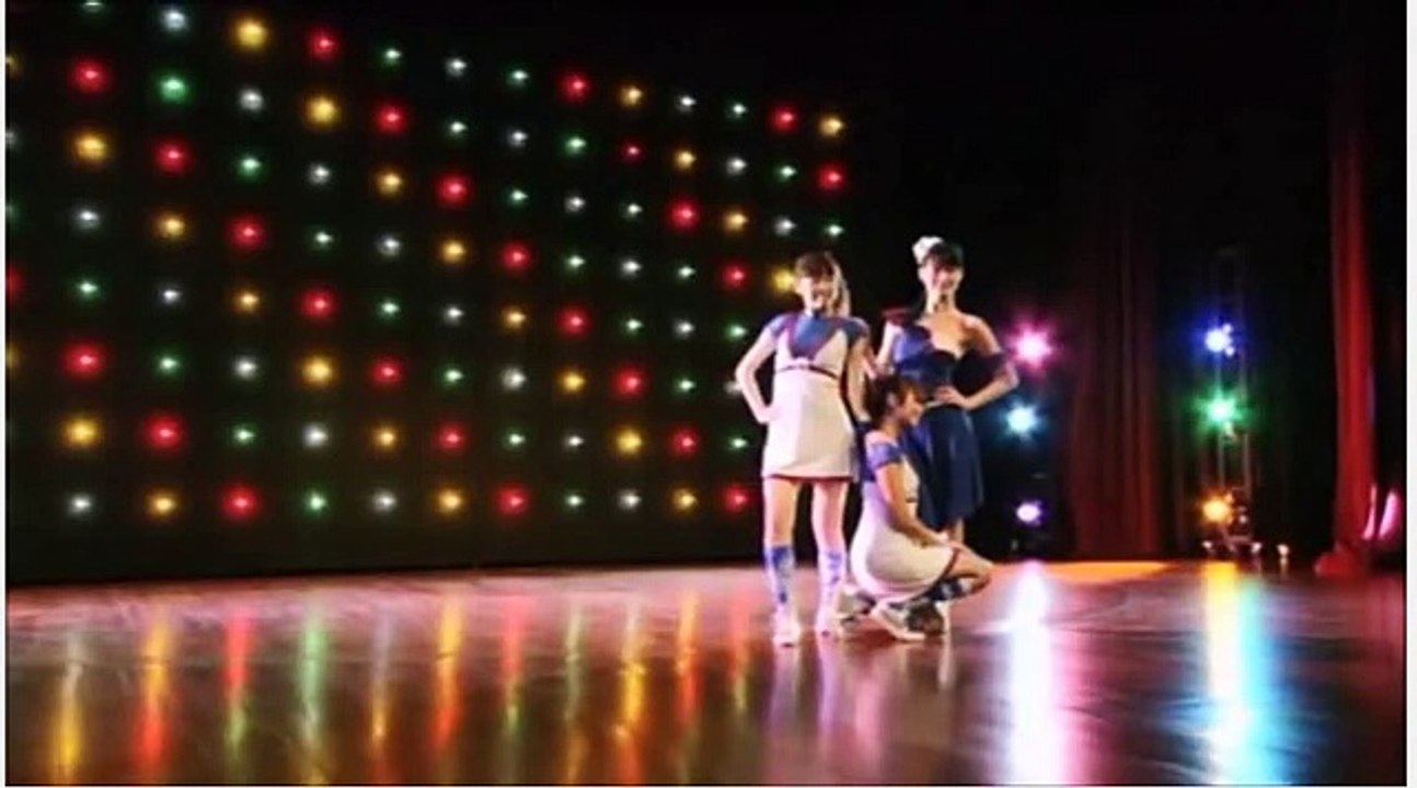 a gURLs wURLD segundo baile ¡¡¡¡