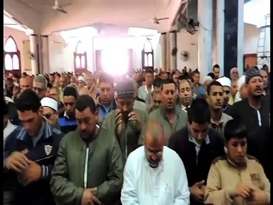 تشييع جنازة الشهيد النقيب اشرف القزاز بمسقط رأسه بكفر الشيخ