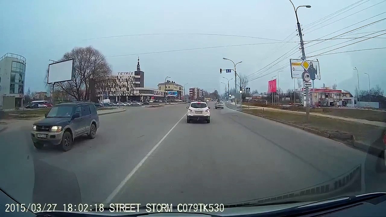 Авария красных - ДТП в Великом Новгороде 28.03.2015