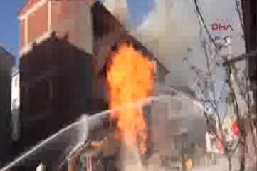 Eskişehir'de doğalgaz patlaması... Olay yerinden ilk görüntüler