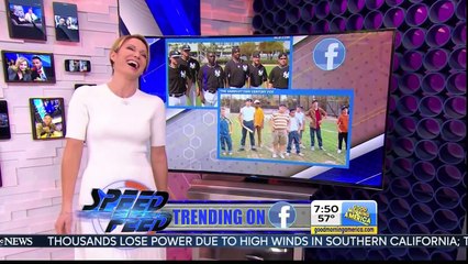 Amy Robach 03:25:15 (ZOOMED LEGS) GMA ABC