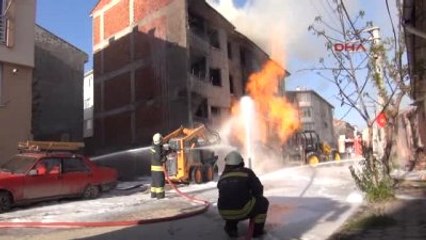 Eskişehir? de Kazı Yapan İş Makinası Doalgaz Borusunu Patlattı; 7 Yaralı - 1