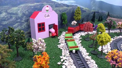 Peppa Pig English Episodes Thomas & Friends Play Doh toys Hello Kitty & Kinder Surprise Eg