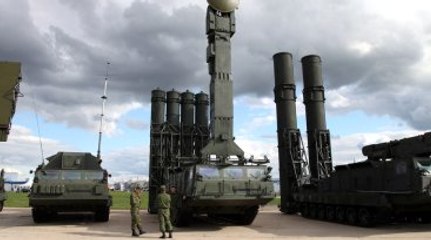 İran, 6 Yıl Sonra Muradına Erdi! Rusya, S-300'leri Teslim Etti