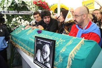 Levent Kırca'nın Oğlu: Reddi Mirası Babam İstedi