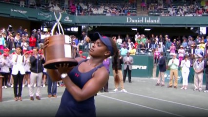 Charleston - Stephens remporte son 3e titre