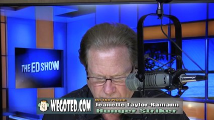 Parents Hunger Strike in Chicago to save a local High School (08-27-15)