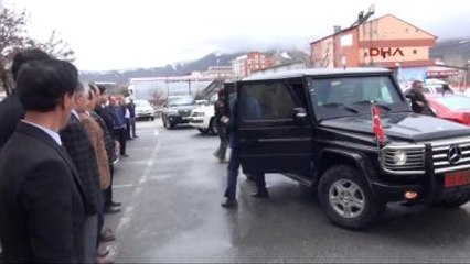 Bitlis Valisi Çınar Yaralı Askerleri Hastanede Ziyaret Etti