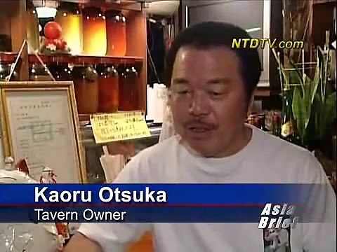 Monkey Business Monkeys as Waiters in Japan