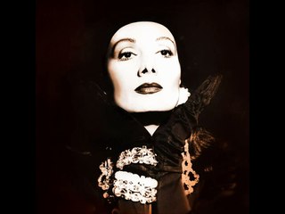 Josipa Lisac - Boginja