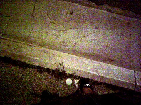 en collant et talons je sors de chez mon copain