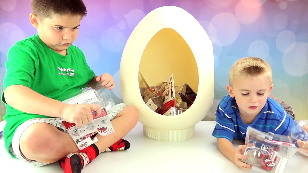 Hatchn Heroes Surprise Eggs! Disney Cars Toys + Buzz, Woody n Baymax Eggs HobbyKidsTV