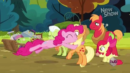 Slenderman in My Little Pony: Friendship is Magic (Pinkie Apple Pie) (Slenderpony / Slendermane)