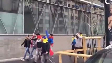 Курды срывают антиармянские акции азербайджанцев в Париже