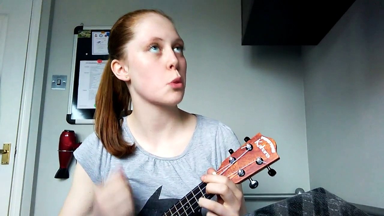 I can't help falling in love with you - Ukulele cover