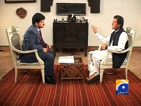 Imran threatens march on Raiwind, asks PM to resign over Panama Leaks -11 April 2016