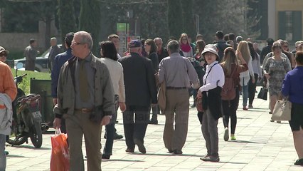 下载视频: Reformën e duan të gjithë, sondazhi: 91% e mbështesin - Top Channel Albania - News - Lajme