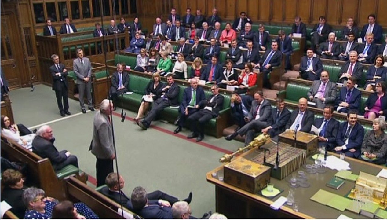Labour MP Dennis Skinner suspended from chamber after refusing to withdraw Dodgy Dave comment 11Apr16