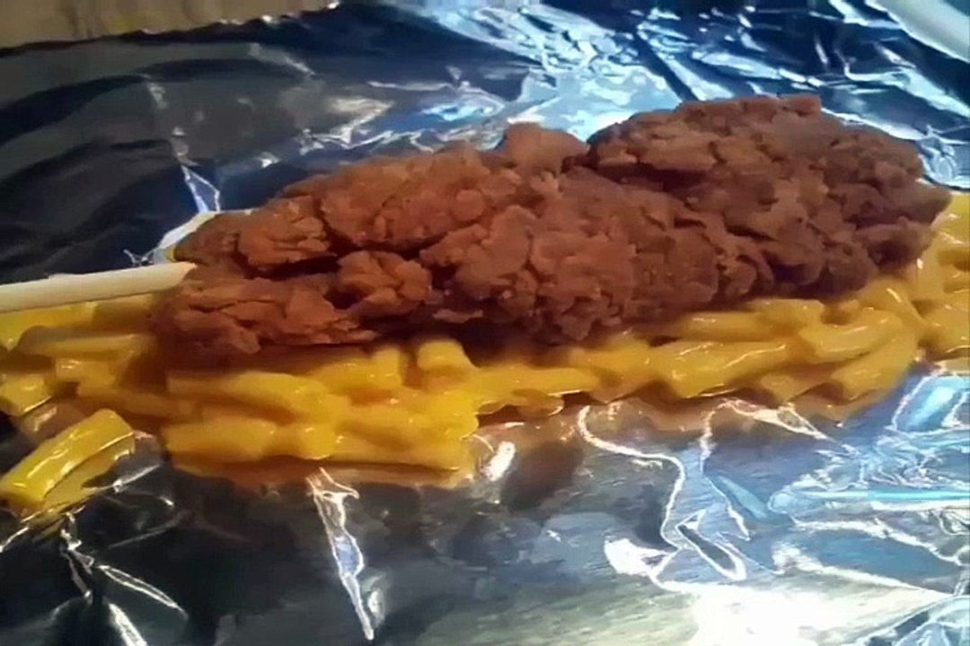 Mac & Cheese-wrapped chicken