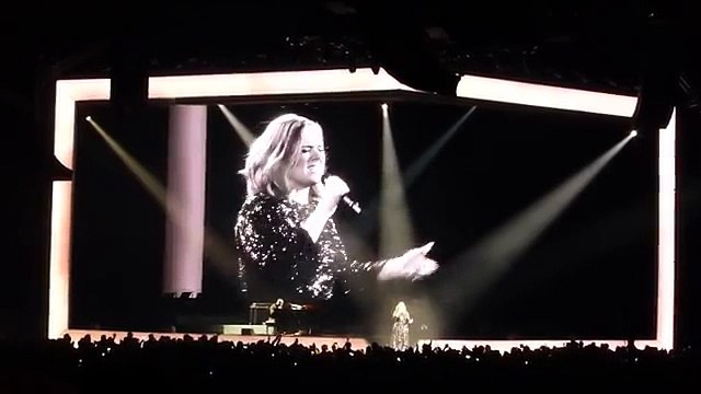 Adele in Birmingham 20160402 - 16 All I Ask (with sound going off and some chatting)
