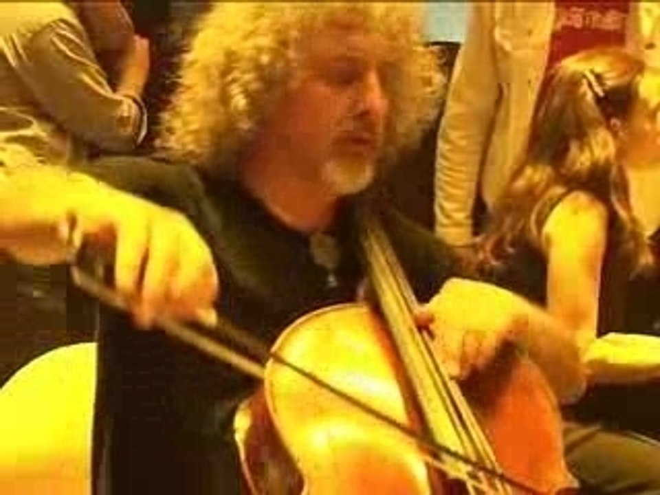 Mischa maisky plays 'fire dance' (manuel de falla)