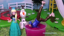 FROZEN Disney Elsa Slimes Jack Frost and Santa a Disney Frozen Video Toy Parody