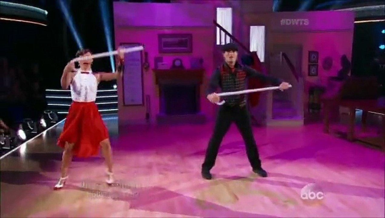 Doug Flutie & Karina Smirnoff - Jazz