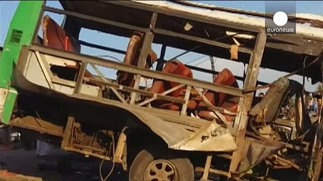 Al menos 14 muertos y decenas de heridos en dos atentados en Afganistán