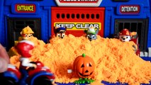 Paw Patrol Nickelodeon Halloween Episode Pumpkin Sand Chase Marshal Rocky