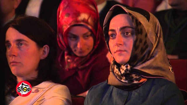 Stop - Feja ne shkolla dhe rregullimi i Rruges se Kosovareve! (12 prill 2016)