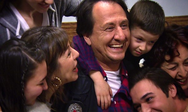 Arka Sokaklar 396. Bölüm - Hüsnü Çoban Başkomiserliğe terfi etti!