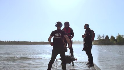 Un vrai hoverboard avec une turbine monte à 3km d'altitude ! - Flyboard® Air Test 1