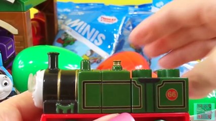 Giant Play Doh Surprise Egg Thomas the Tank Engine Thomas & Friends Minis Blind Bags