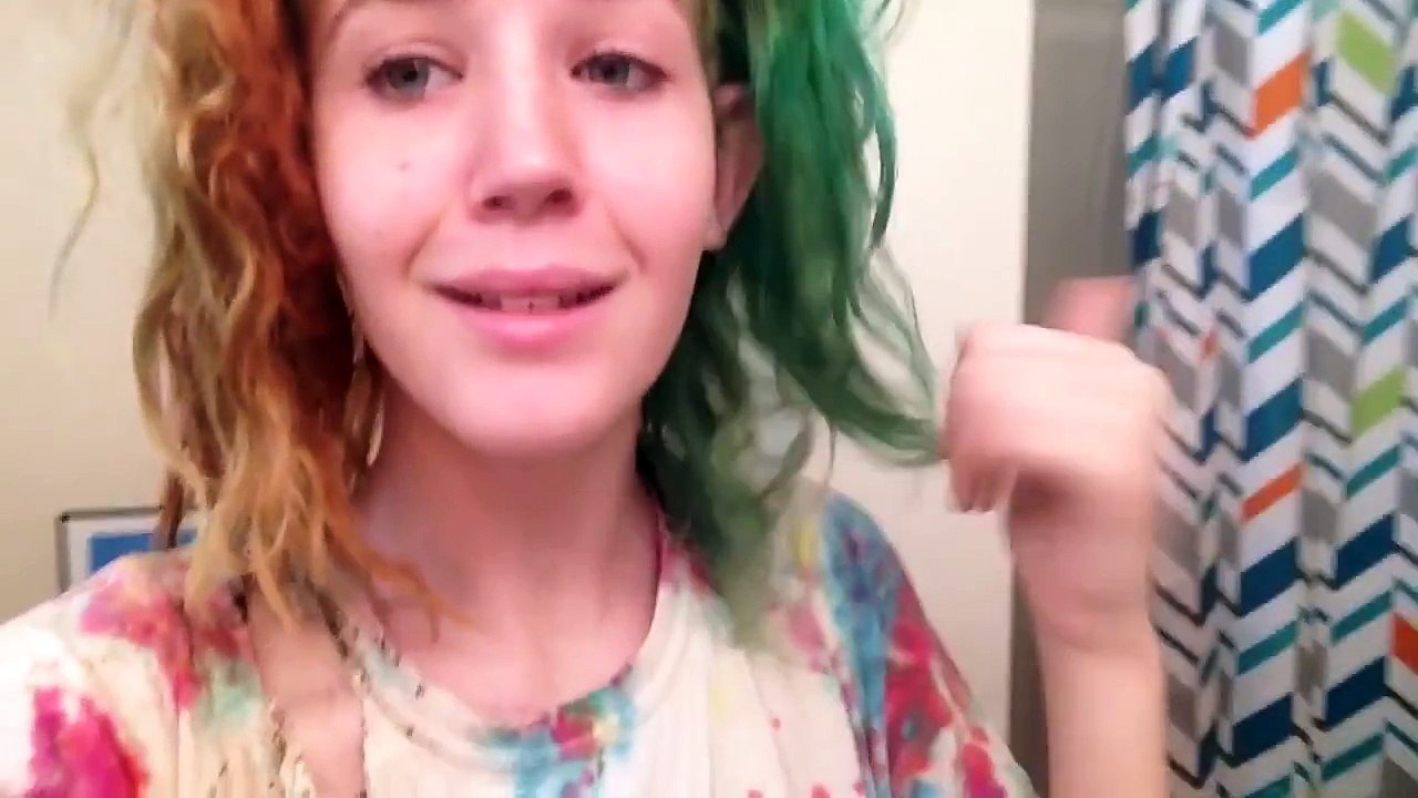 I SHAVED MY HEAD?! //  How to shave an undercut and dye your hair Galaxy