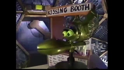 MST3K - Kissing Booth
