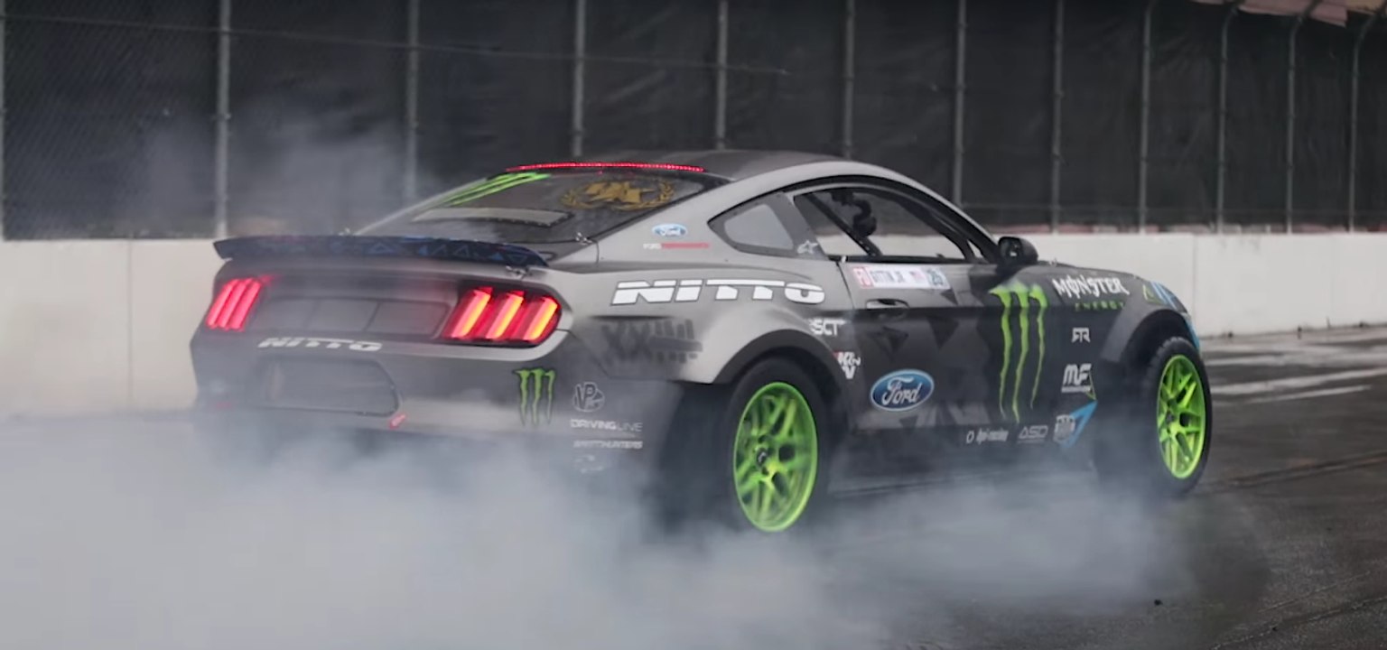 Así quedó el Mustang de Vaughn Gittin en la Fórmula Drift