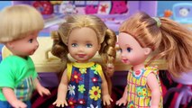 Frozen Kids DESTROY New Bedroom Elsa & Annas Alex & Felicia new Barbie Room DisneyCarToys