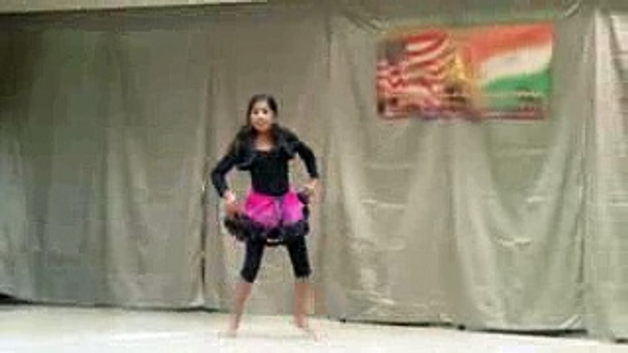daddy_mummy_dance_by_Anjana_reji