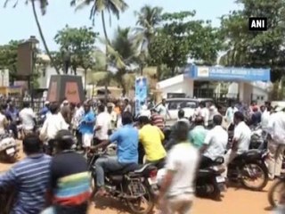 Goa tourists distressed as taxi operators' strike continues