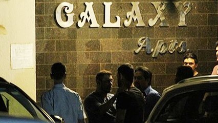 MS Dhoni's SECRETLY MEETS Salman Khan In Mid Night