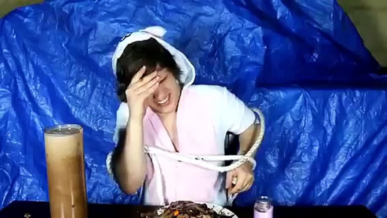 How to basic scream over maxmoefoe