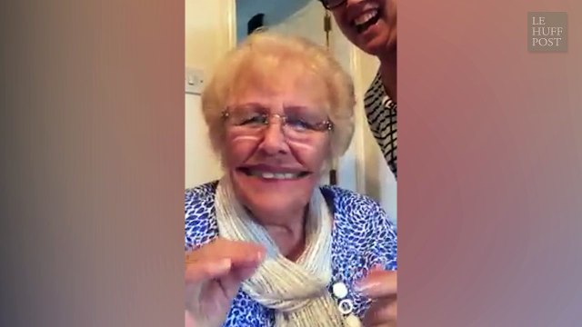 Cette mamie découvre les filtres sur les selfies, et ça l'amuse énormément